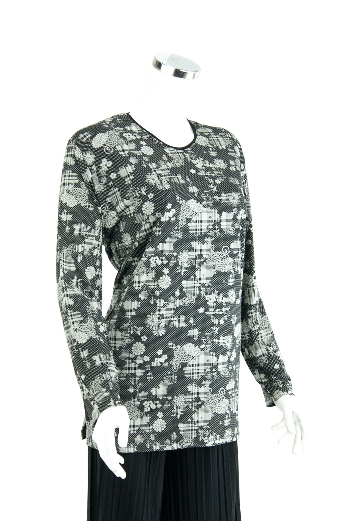 Kadın Ahsen Desenli Uzun Kollu Hafif V Yaka Likralı Viskon Penye Kumaş Bluz