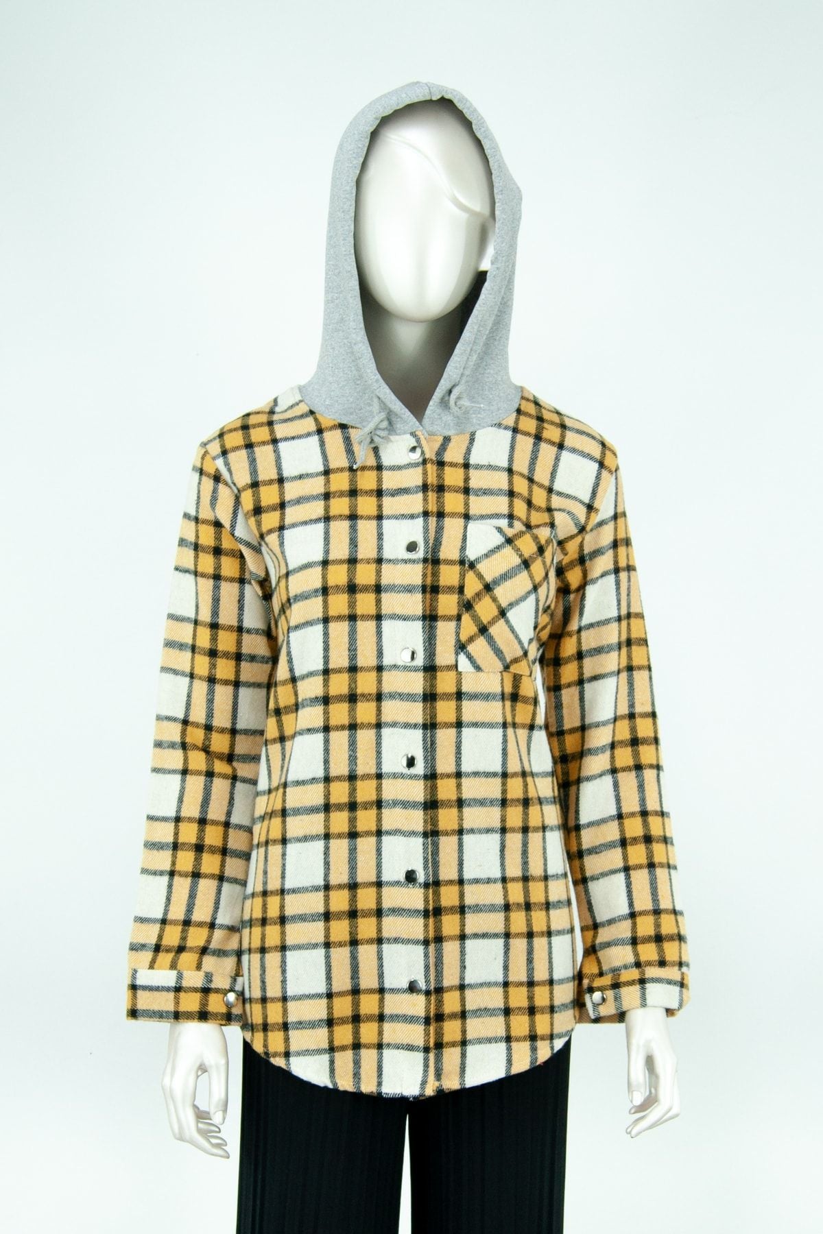 Kadın Ekose Desenli Önü Düğmeli Cepli Kapüşonlu Uzun Kollu Pamuklu Şardonlu Oduncu Gömleği