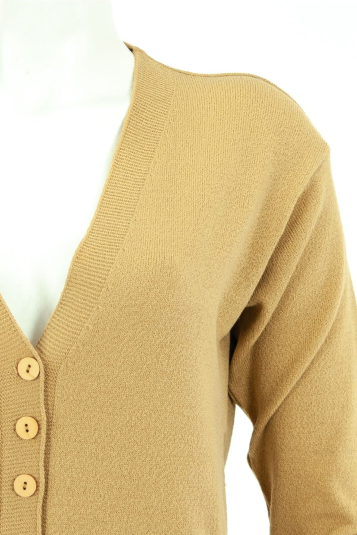 Kadın Açık Sarı Kışlık Düğmeli Normal Kesim Likralı Kardelen Kumaş Kısa Hırka