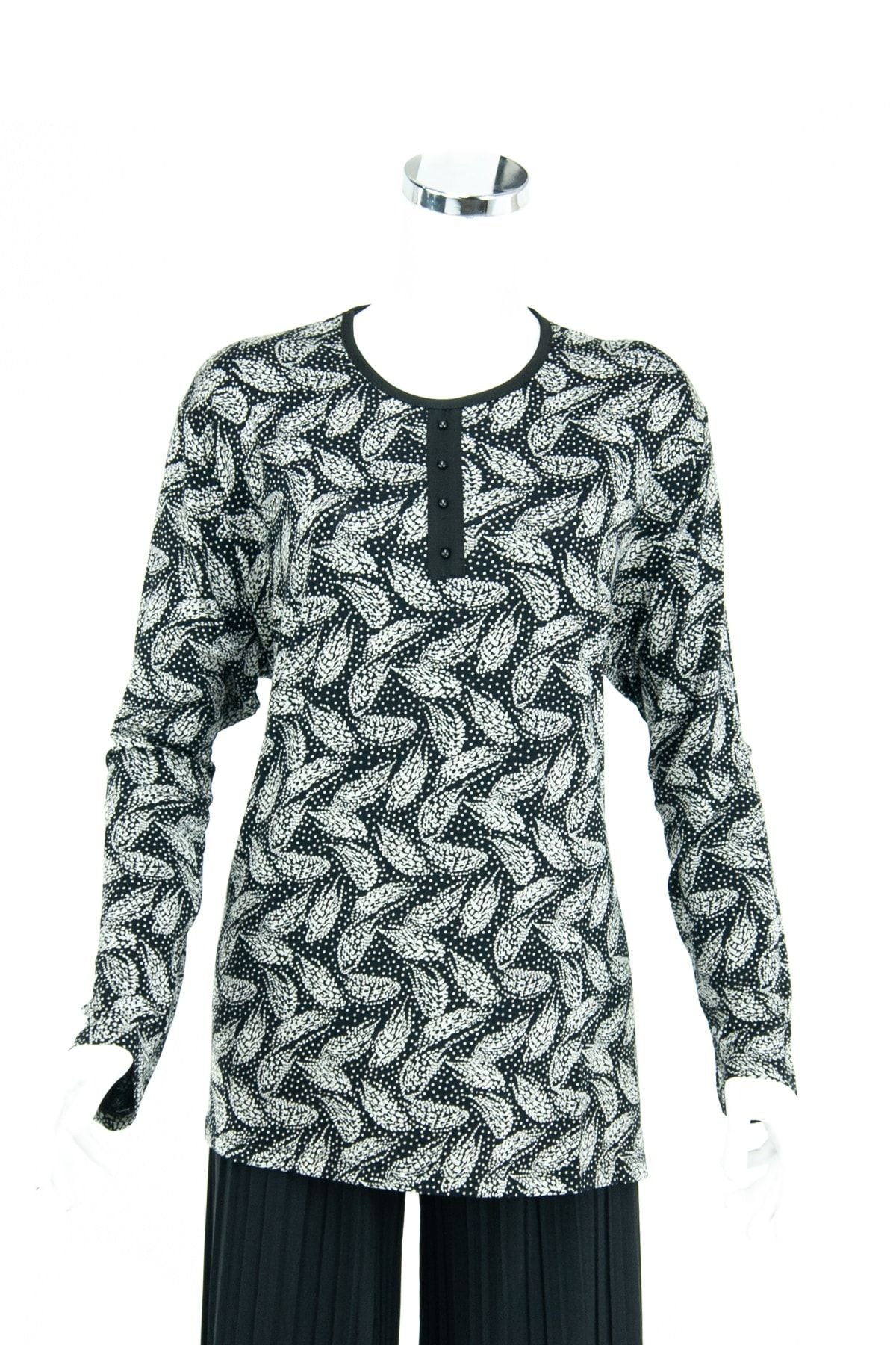 Kadın Yaprak Desenli Sıfır Yaka Geniş Kalıp Likralı Viskon Penye Kumaş Büyük Beden Anne Bluz