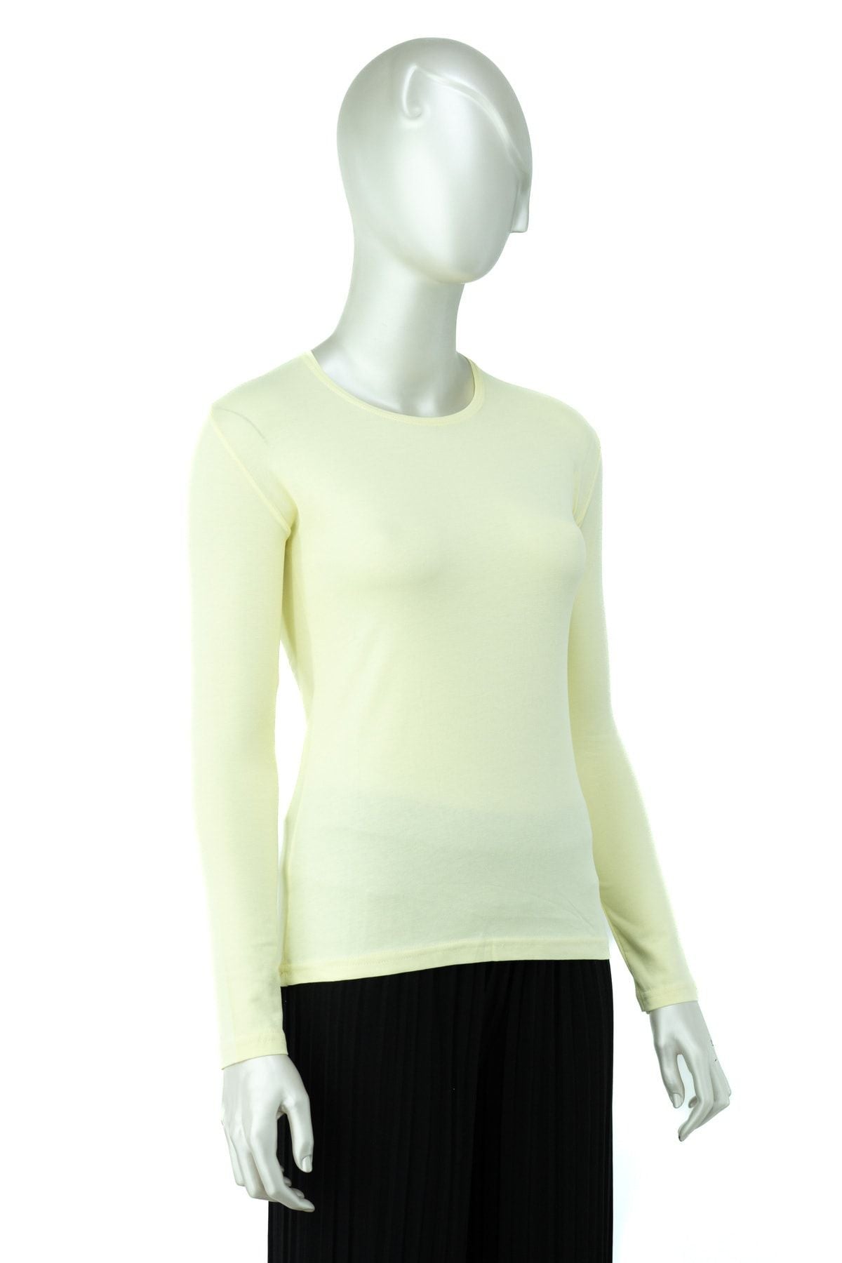 Kadın Düz Renk Yuvarlak Yaka Uzun Kollu Dar Kesim Bedene Oturan Likralı Pamuk Kumaş Badi