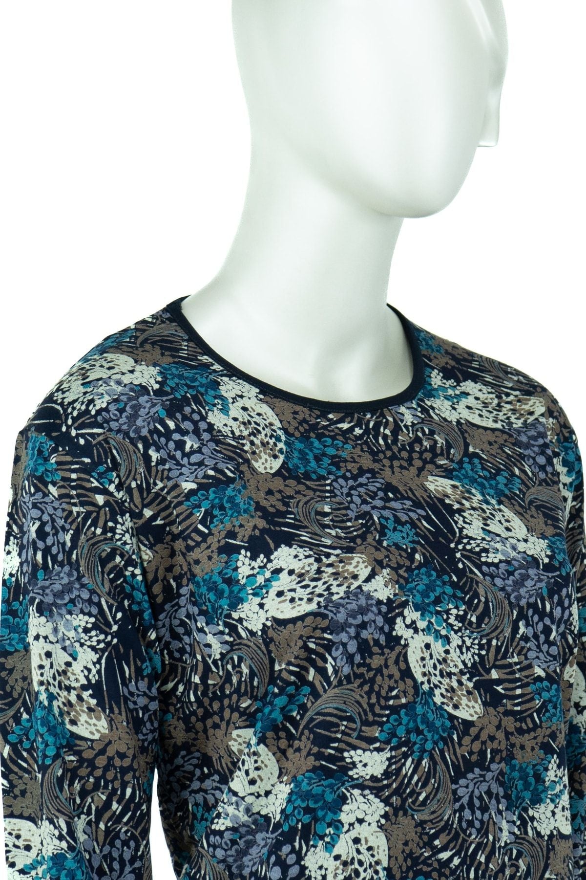 Kadın Salkım Desenli Yuvarlak Yaka Uzun Kollu Tam Kalıp Turlu Viskon Penye Kumaş Anne Bluz