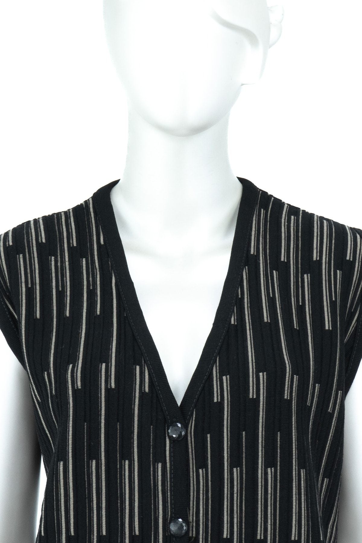 Kadın Kışlık Şık Elmas Modelli Önü Düğmeli Çift Cepli Tam Kalıp Likralı Dokuma Anne Yelek