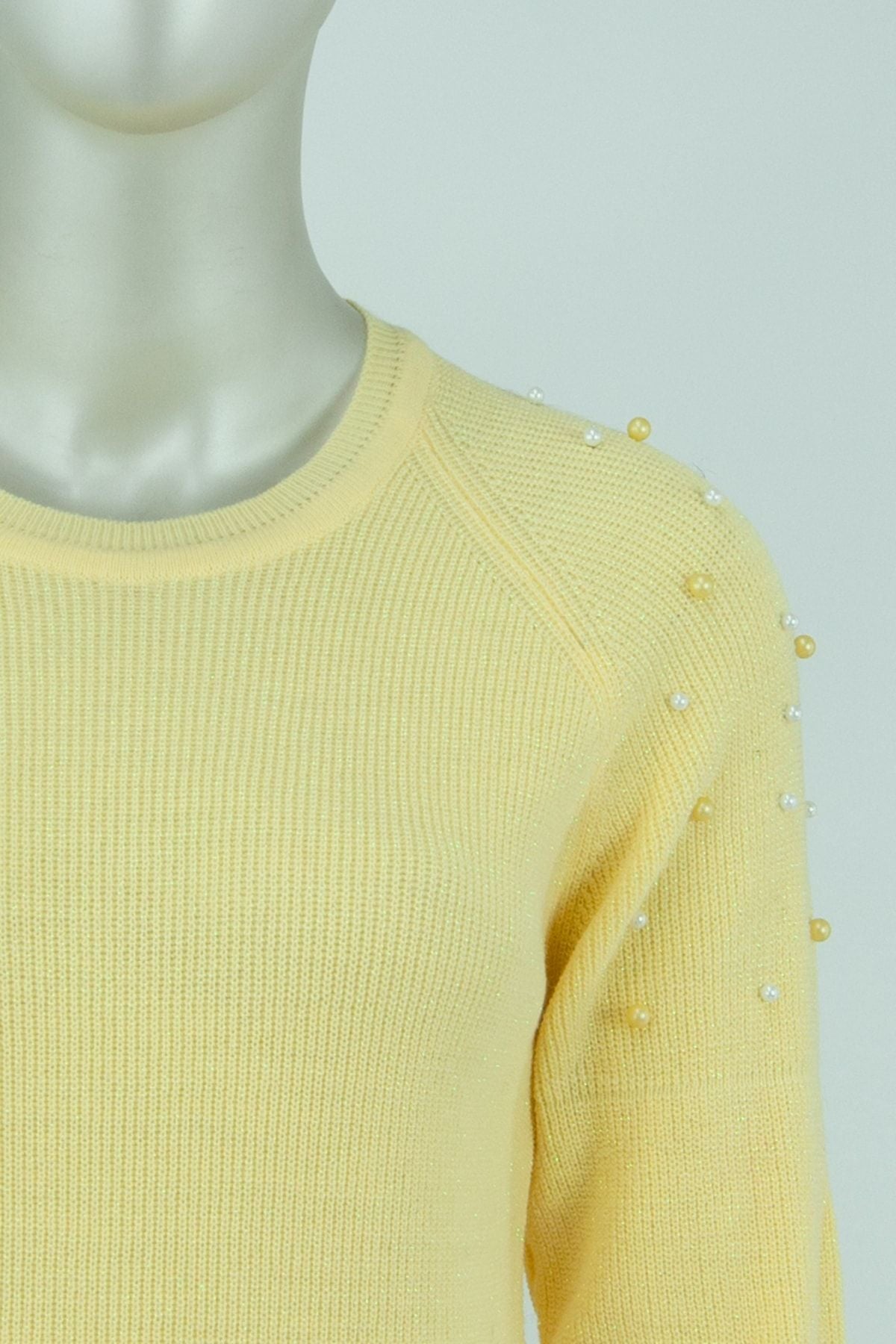 Kadın Kışlık Boncuk Modelli Yuvarlak Yaka Likralı Simli Pamuklu Dokuma Triko Kazak