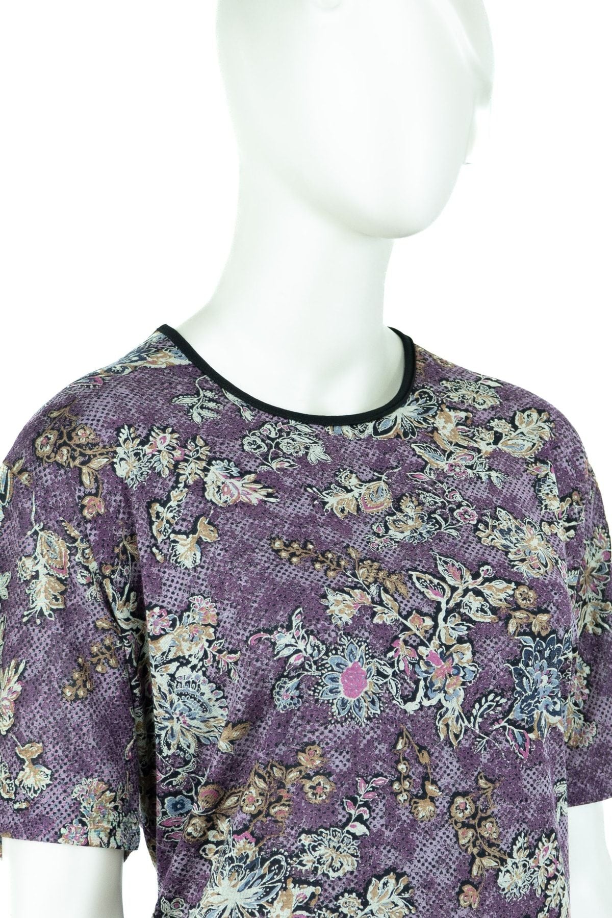 Kadın Gül Desenli Yuvarlak Yaka Kısa Kollu Tam Kalıp Turlu Viskon Penye Kumaş Anne Bluz