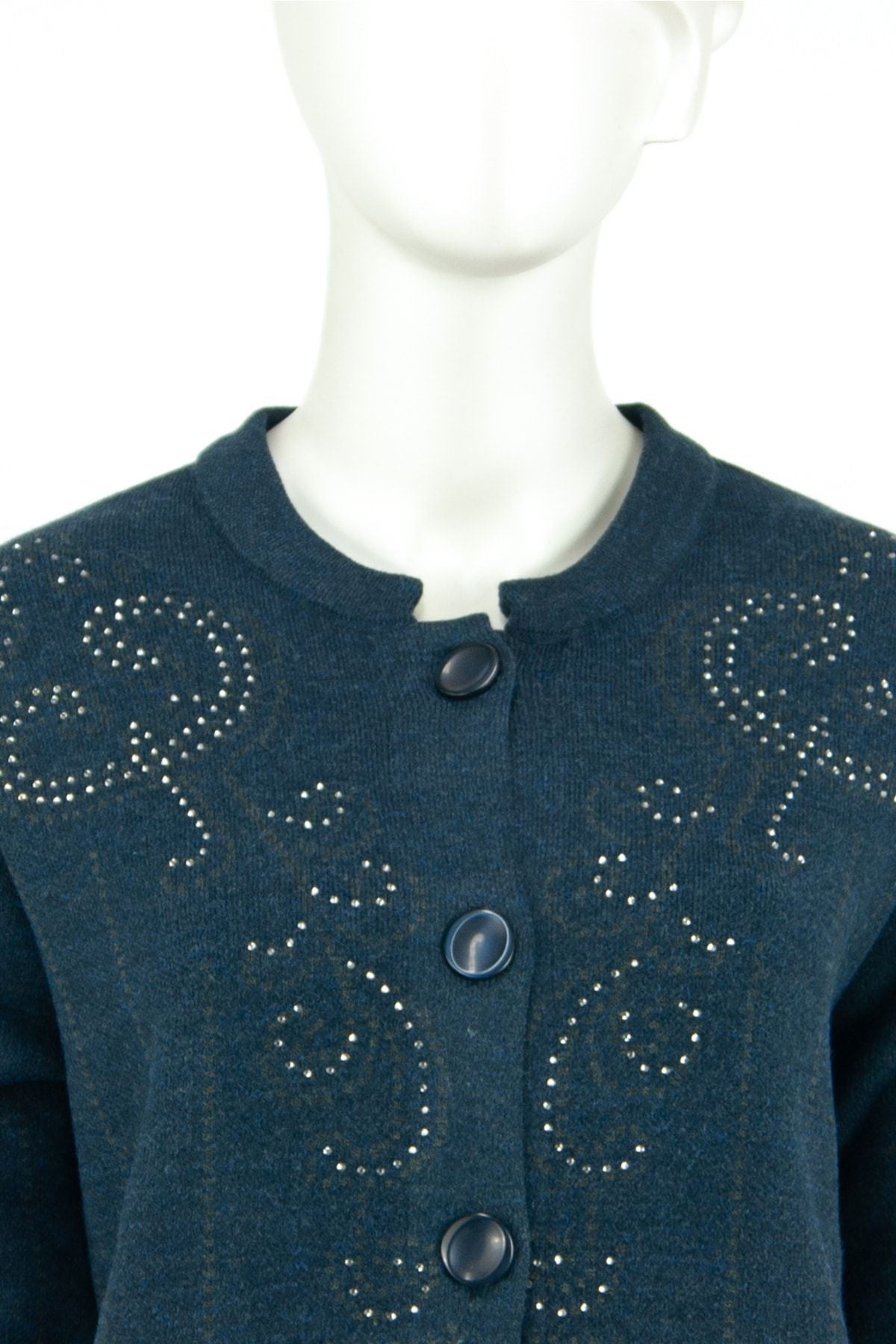 Kadın Kışlık Düğmeli Şık Taşlı Modelli Çift Cepli Likralı Yuvarlak Yaka Dokuma Anne Hırka