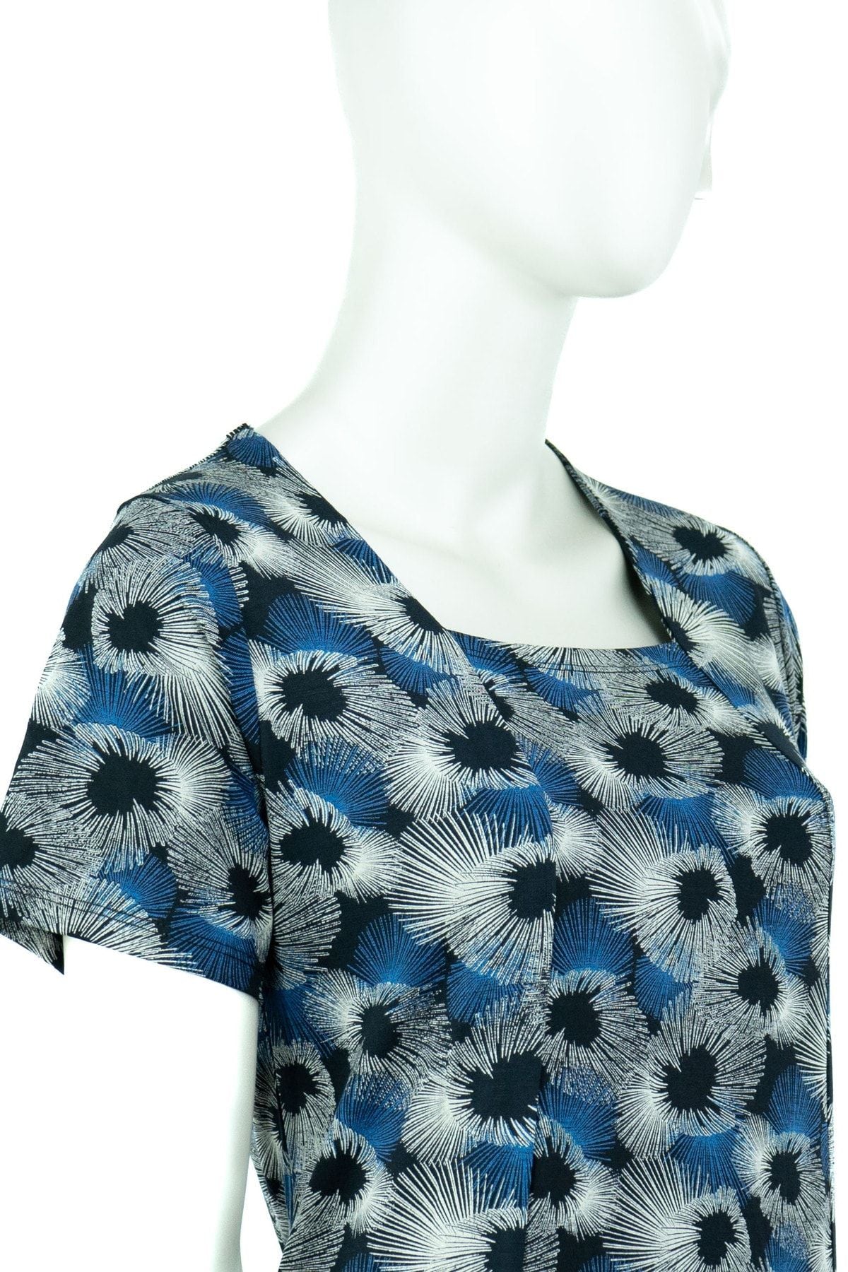 Kadın Zambak Desenli Kısa Kollu Tam Kalıp Likralı Viskon Kumaş Klasik Diz Altı Elbise