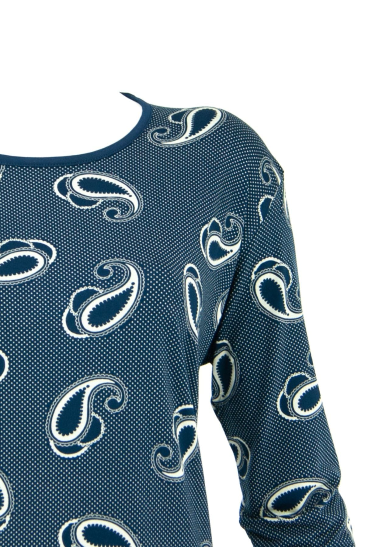 Kadın Yaprak Tanesi Desen Yuvarlak Yaka Normal Kesim Likralı Pamuklu Penye Kumaş Anne Bluz