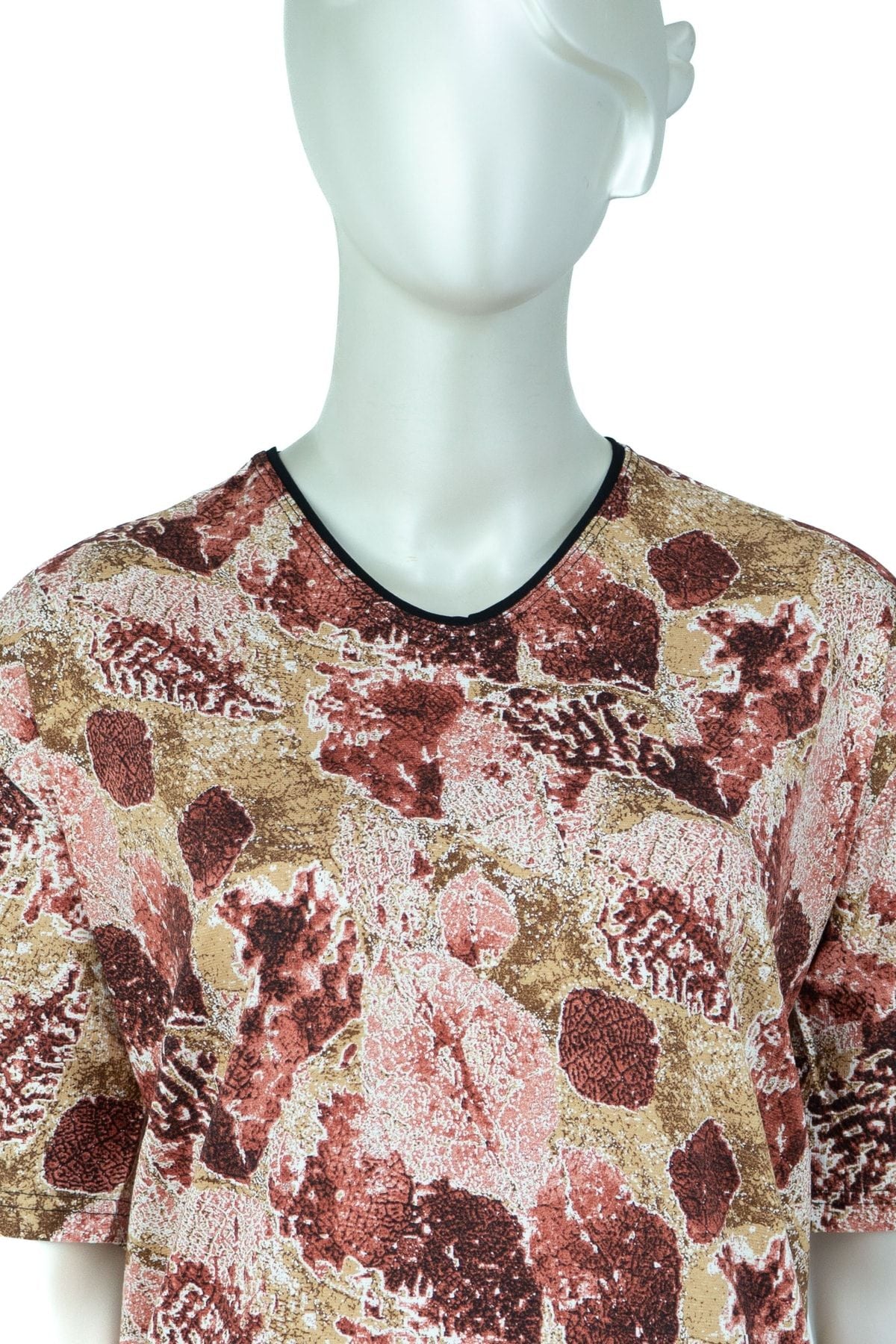 Kadın Yaprak Pastel Desenli Hafif V Yaka Kısakol Tamkalıp Turlu Viskon Penye Kumaş Anne Bluz