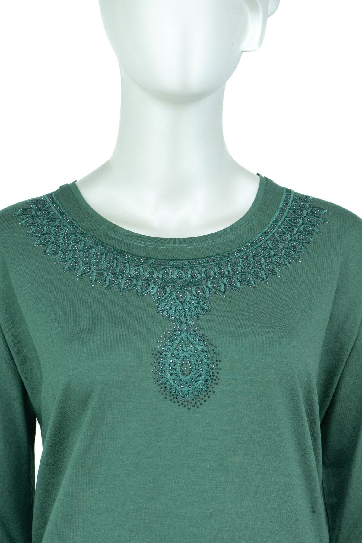 Kadın Kaşıkçı Elması Modelli Yuvarlak Yaka Tam Kalıp Likralı Viskon Penye Kumaş Anne Bluz