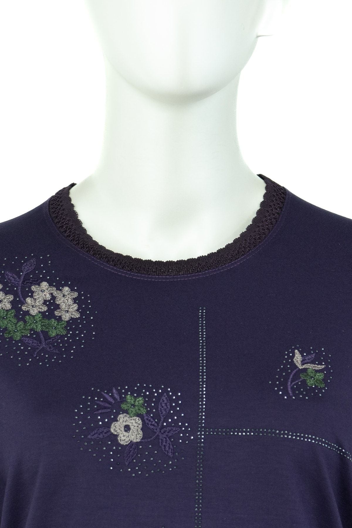 Kadın Şık Nakış Işlemeli Ve Taşlı Tam Kalıp Likralı Premium Viskon Penye Kumaş Anne Bluz