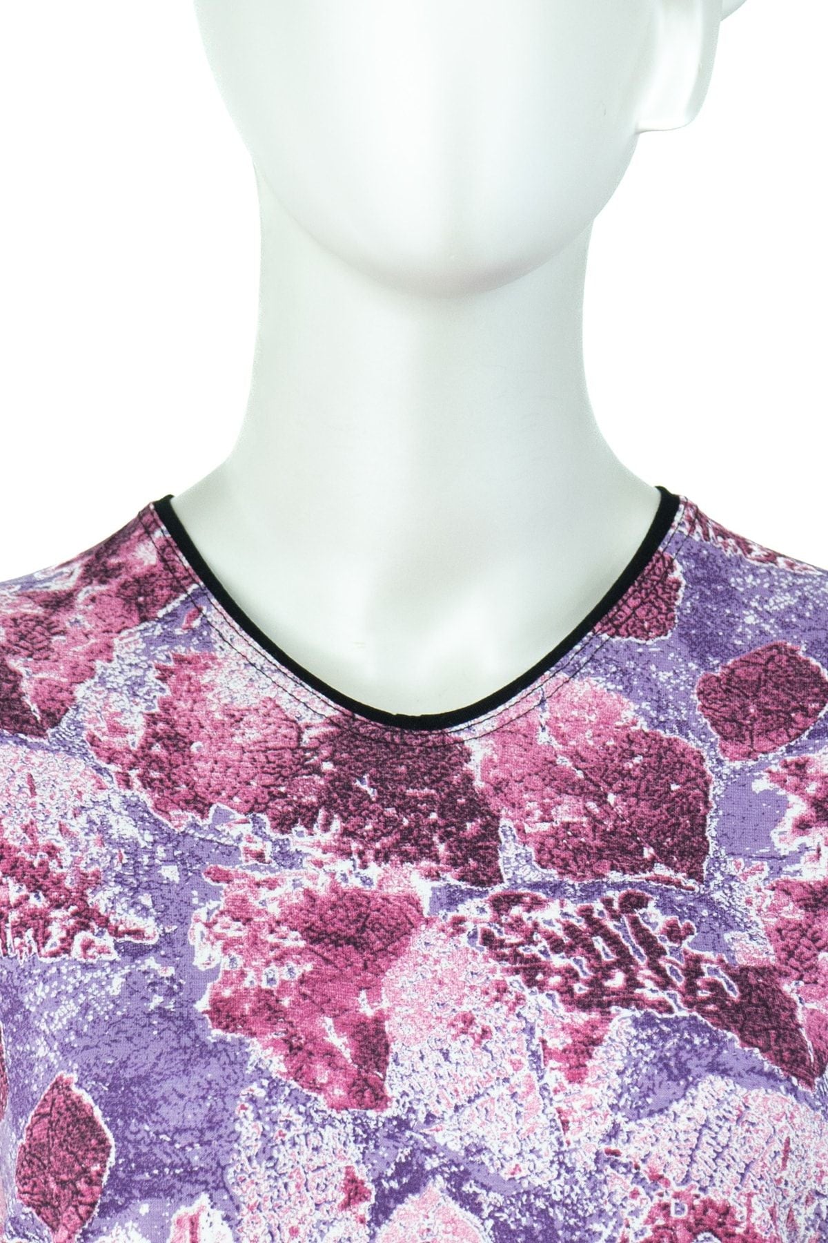 Kadın Resim Desenli Hafif V Yaka Uzun Kollu Tam Kalıp Turlu Viskon Penye Kumaş Anne Bluz