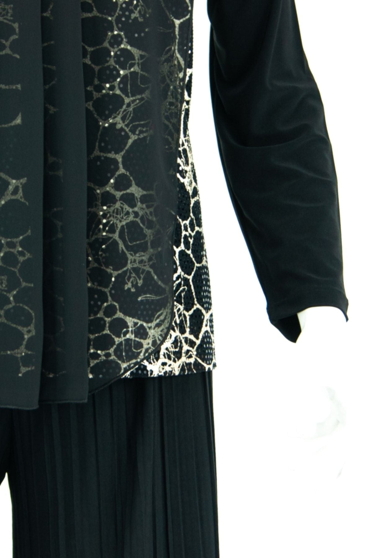 Kadın Siyah Anne Butik Bluz Zümrüt Peteği Desenli Pullu Rahat Kesim Likralı Sandy Kumaş