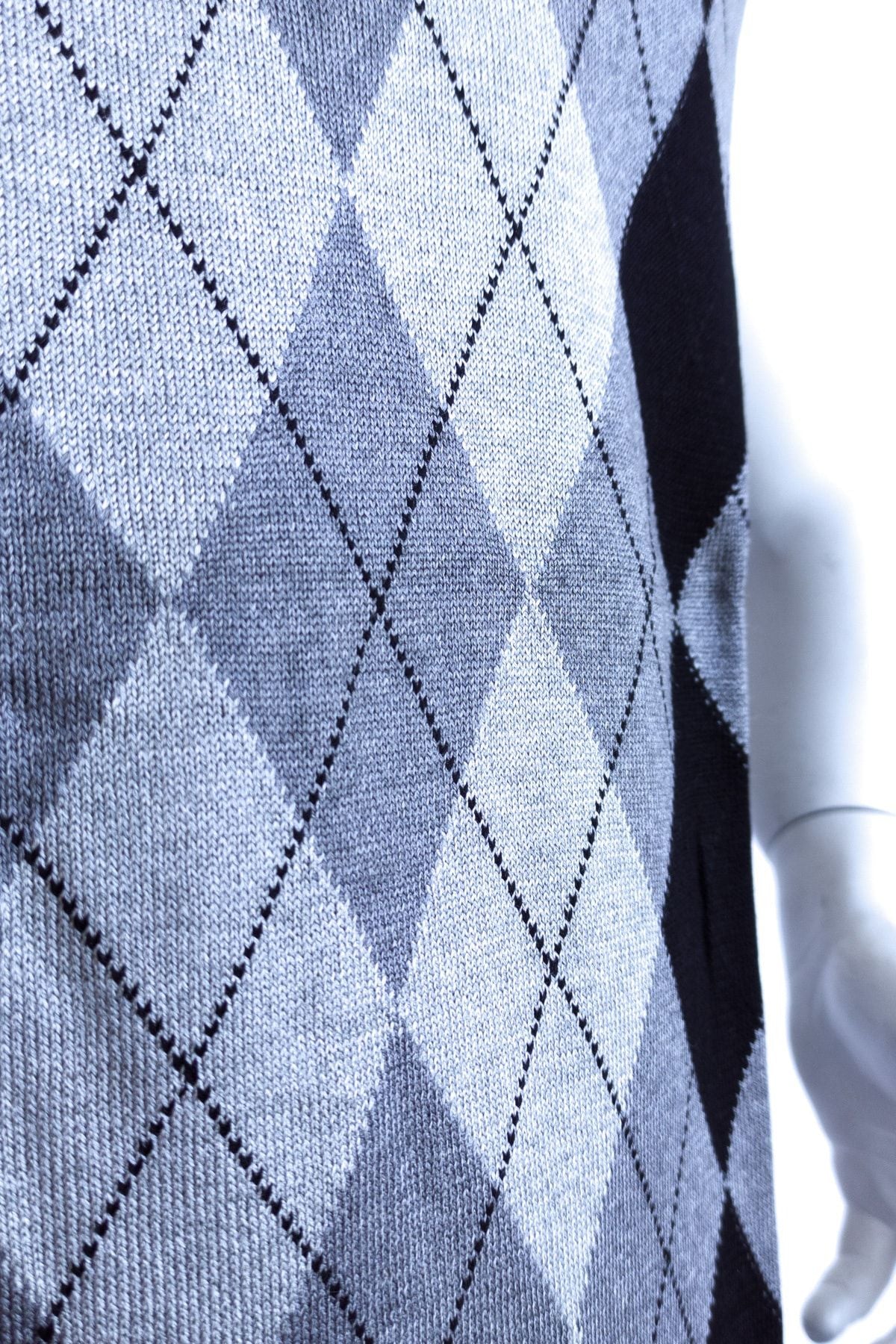 Erkek Gri Baba Süveteri Baklava Desenli V Yakalı Ince Yün Dokuma