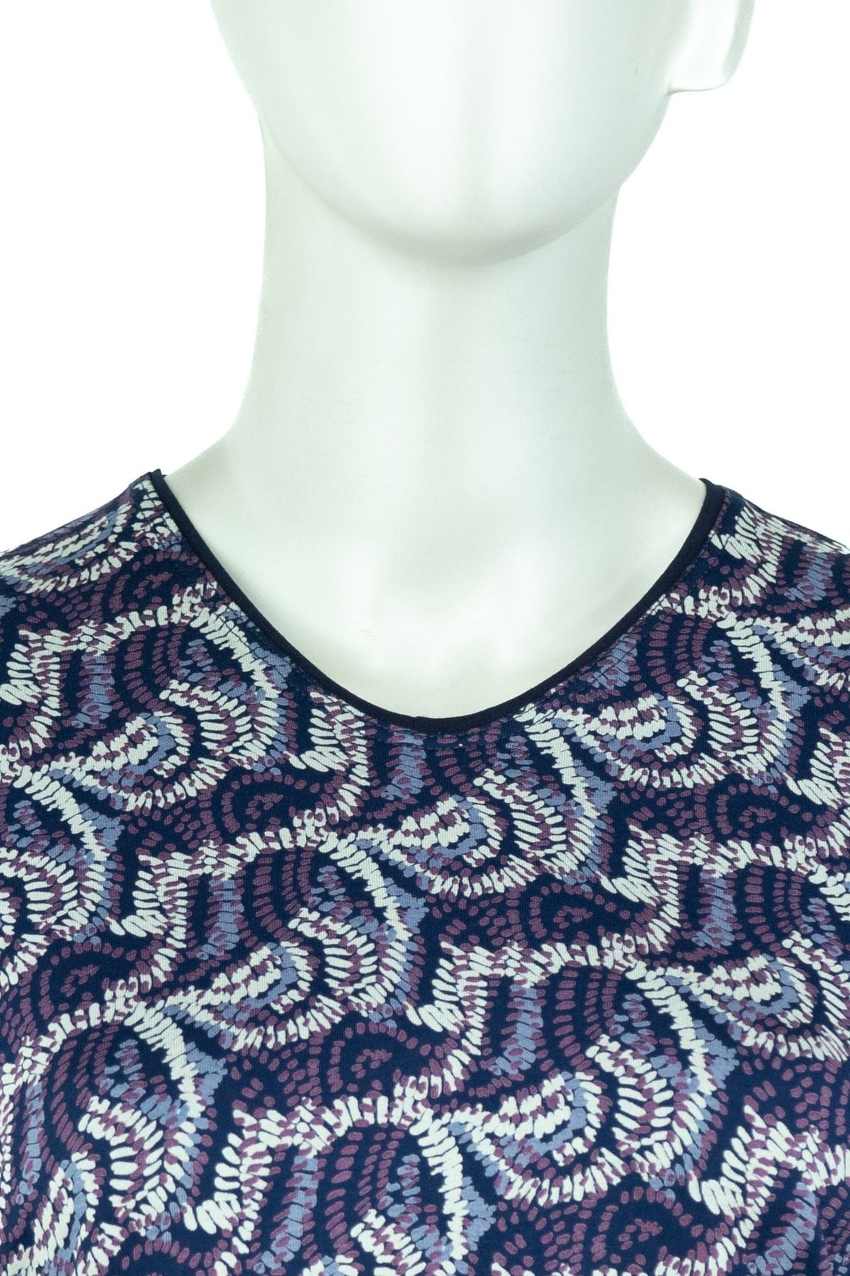 Kadın Açelya Desenli Hafif V Yaka Uzun Kollu Tam Kalıp Turlu Viskon Penye Kumaş Anne Bluz