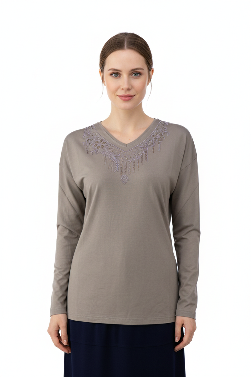 Kadın Anne Bluz Viskon Penye Kumaş Hafif V Yakalı Kolyem Model Battal Beden Rahat Tam Kalıp