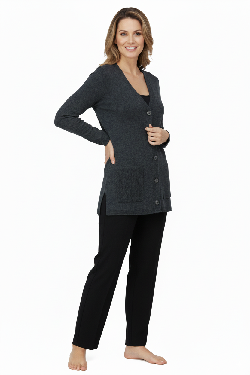 Kadın Kışlık Yünlü Örme Anne Hırka V Yaka Elmas Taşı Motifli Çift Cepli Düğmeli Likralı