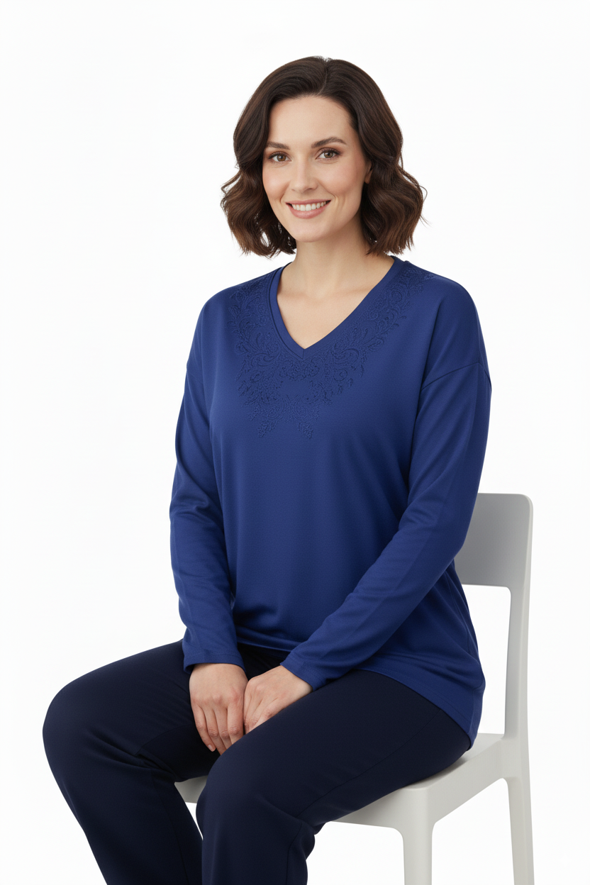 Kadın Anne Bluz Viskon Penye Kumaş Hafif V Yakalı Kolyem Model Battal Beden Rahat Tam Kalıp